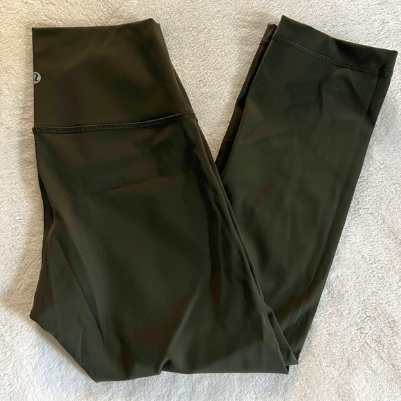 Lululemon Wunder Under High-Rise Crop 23" *Full-On Luxtreme- Green- Size 6 - Picture 1 of 4